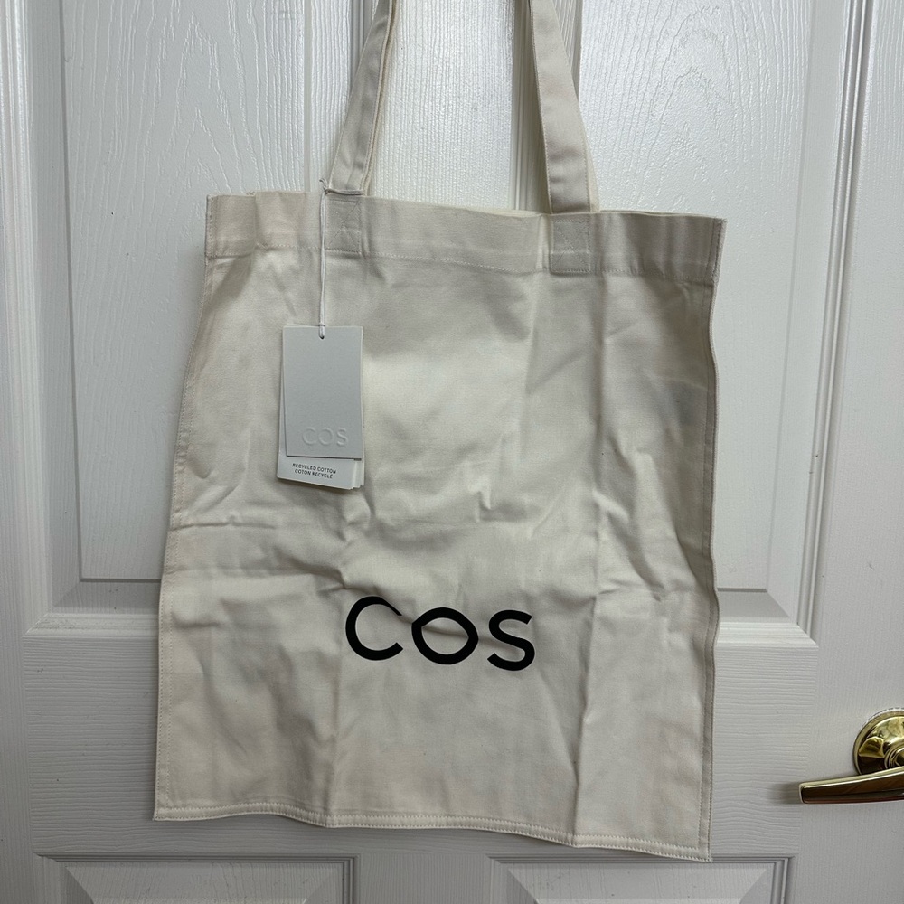 COS tote bag